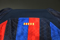 Camisa Barcelona I 22/23 Jogador Nike Masculina - Vermelha e Azul na internet