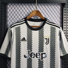 Camisa Juventus I 22/23 Torcedor Adidas Masculino - Preto e Branco - Lux Esports - Camisas de Futebol