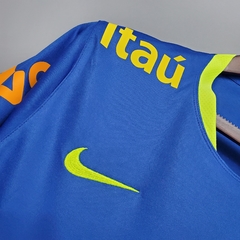 Camisa Seleção Brasileira Treino 21/22 Torcedor Nike Masculino - Azul - comprar online