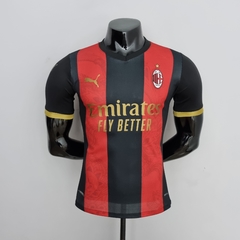 Camisa AC Milan 1 22/23 Jogador Puma Masculino - Vermelho e Preto