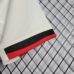 Camisa Flamengo 2 22/23 Torcedor Adidas Masculina - Branco - comprar online