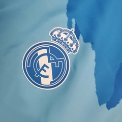 Imagem do Jaqueta Corta Vento Real Madrid - Masculina - Azul Claro