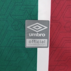 Camisa Fluminense I 22/23 Torcedor Umbro Feminina - Vermelho e Verde na internet