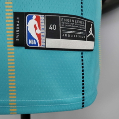 Regata Charlotte Hornets Azul e Preta - Nike - Masculina