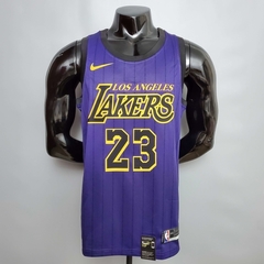 Regata Los Angeles Lakers Roxa - Nike - Masculina