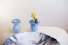 CENTRO DE MESA DECORATIVO AZUL COM BRANCO - comprar online