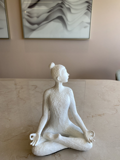 Escultura Yoga Sukha