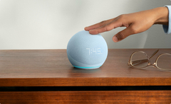 Alexa - Novo Echo Dot 5ª geração com Relógio - Smart speaker com Alexa - Cor Branca - Lanç 2023