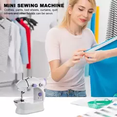 Mini Máquina de Costura Elétrica Portátil. Com pé pedal cortador luz - comprar online