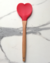 Combo com 10 Utensílios de Silicone Vermelho com Cabo de Bambu - MimoseiraDecor