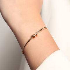 Bracelete Fino Com Nózinho - comprar online