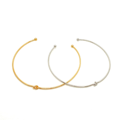 Colar Choker Liso com Nozinho no Centro - comprar online