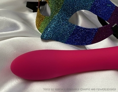 Vibrador recargable con función calor Nicola - comprar online