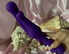 Vibrador recargable Wellness con estimulador de clítoris - comprar online