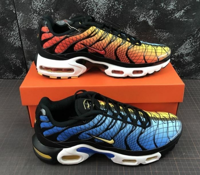 Greedy nike store air max plus