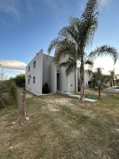 CASA 3 DORM - BARRIO PRIVADO VILLA CATALINA - CONSULTAS 3515940880 - BR HAUS