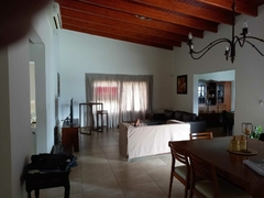 B° TEJAS DEL SUR 2- CASA 4 DORM - CONSULTAS ACÁ: 3515940459 - BR HAUS