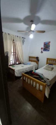 B° Poeta Lugones - Casa con 3 dormitorios - 2 cocheras - CONSULTAS: 3516459239 en internet