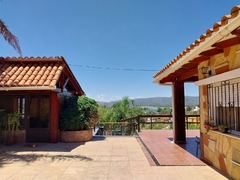 Villa del lago - Casa + depto - 424 mt2 - Consultas: 3516459239 en internet