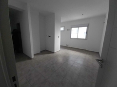 Imagen de B° NUEVA CÓRDOBA - 2 DORM CON COCHERA - CONSULTAS 3516459239