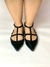 Bianca - Sapatilha Slingback Salto 2cm Bico Fino Preto com Tachas Douradas - comprar online