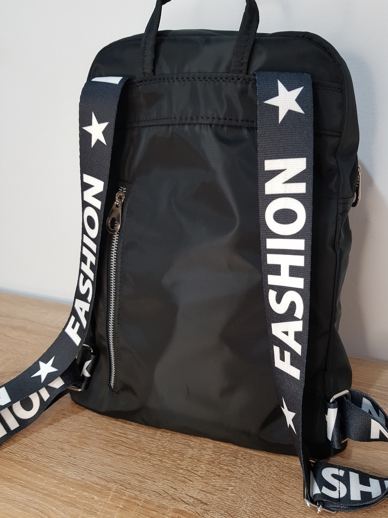 MOCHILA IMPERMEABLE ANDORRA - Comprar en Lena Boutique