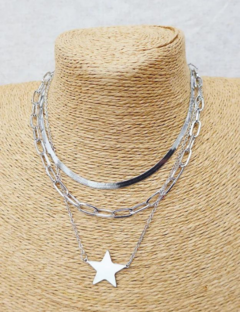 COLLAR TRIPLE ESTRELLA