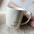 Caneca com Gatinho na Alça de 300ml Cute Coffee Branco - comprar online