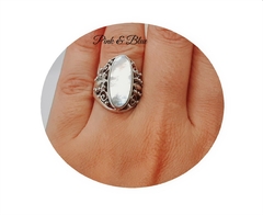 Anillo Grande Nácar Oval - Plata 925 en internet