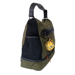 Bolsa Hobo Bag com bolso térmico GARFIELD GF2966 Verde - Arrivata