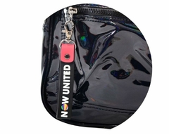 Imagem do KIT MOCHILA HOLOGRÁFICA NU3275 E ESTOJO NEC PRETO NOW UNITED