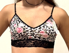 Top puntila print con rosas