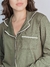 Pijama americano verde militar com detalhe off white na internet