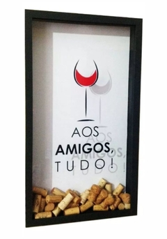 quadro, quadro porta rolhas, quadro para guardar rolhas, rolhas de vinho, rolhas de champagne, rolhas de espumante, quadro decorativo, quadro para dar de presente, quadro para quem gosta de vinho, vinho, espumante, cervejas, churrasqueira, adega, porta ta