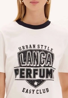 BLUSA T-SHIRT DETALHE GOLA | LANÇA PERFUME - comprar online