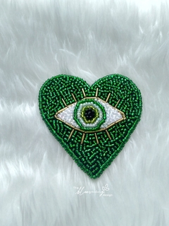 Broche bordado a mano - Ojo Turco Corazón Verde