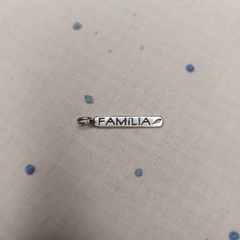 Pingente Placa Família 2,5cm - Ondazul