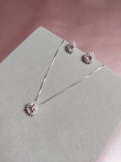 Conjunto Gota Cristal Rosa Cravejada