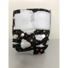 Kit com 7 fraldas de pano ecológicas tamanho recém nascido + 10 absorventes de melton/moletom (estampas a escolher) - loja online