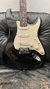 Guitarra Squier Stratocaster California Series Negro