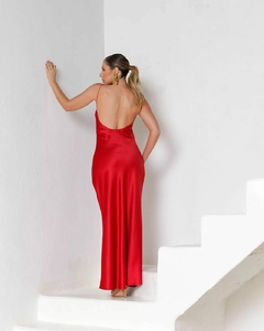 Vestido Longo Cetim Vermelho na internet