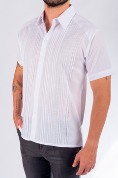 Guayabera De Algodón Bordada Manga Corta Mod Cacalchén