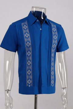 Guayabera Yucateca Bordada En Punto De Cruz, Mod. Hocabá - Dezendo guayaberas