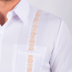 Guayabera Yucateca De Lino Seda Bordada Mod Calatmul en internet