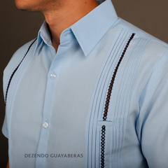 Camisa Guayabera Yucateca De Lino Para Hombre Mod. Celestun Mc Azul cielo en internet