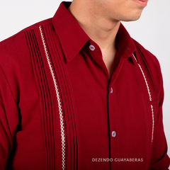 Guayabera Yucateca De Lino Modelo Celestún con picueta en internet