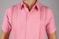 Guayabera Yucateca De Lino Para Hombre Mod. Celestun Mc Palo de rosa - comprar en línea