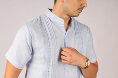 Camisa Guayabera en lino Yucateca En Cuello Mao Modelo Chapap - Dezendo guayaberas