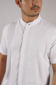 Camisa Guayabera Yucateca Lino Bordado Cuello Mao M Cuzama - comprar en línea