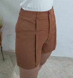 Short Zara Camel na internet